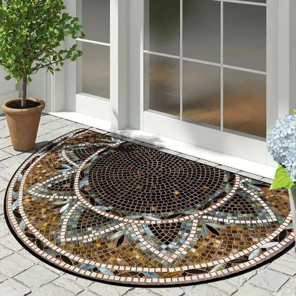 Halbrunde Fußmatte mit Mosaikmuster in Braun und Blau vor einer Haustür