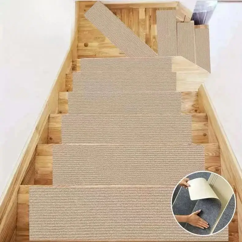 Stufenmatten mit Rillenstruktur für Treppenstufen – Beige